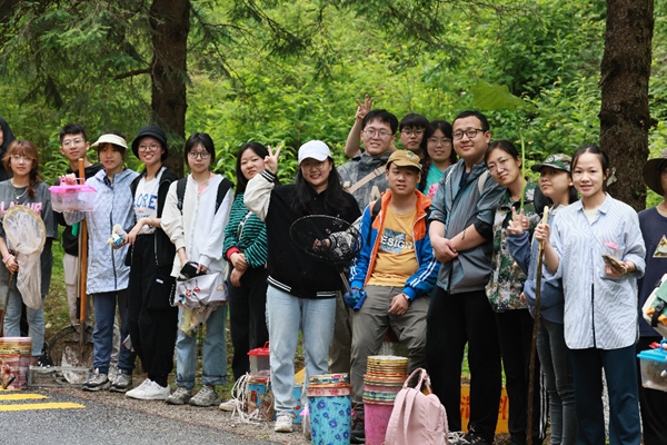 499d8e64fd364a5ba09c80a7eab1fbcd.jpg 2.jpg